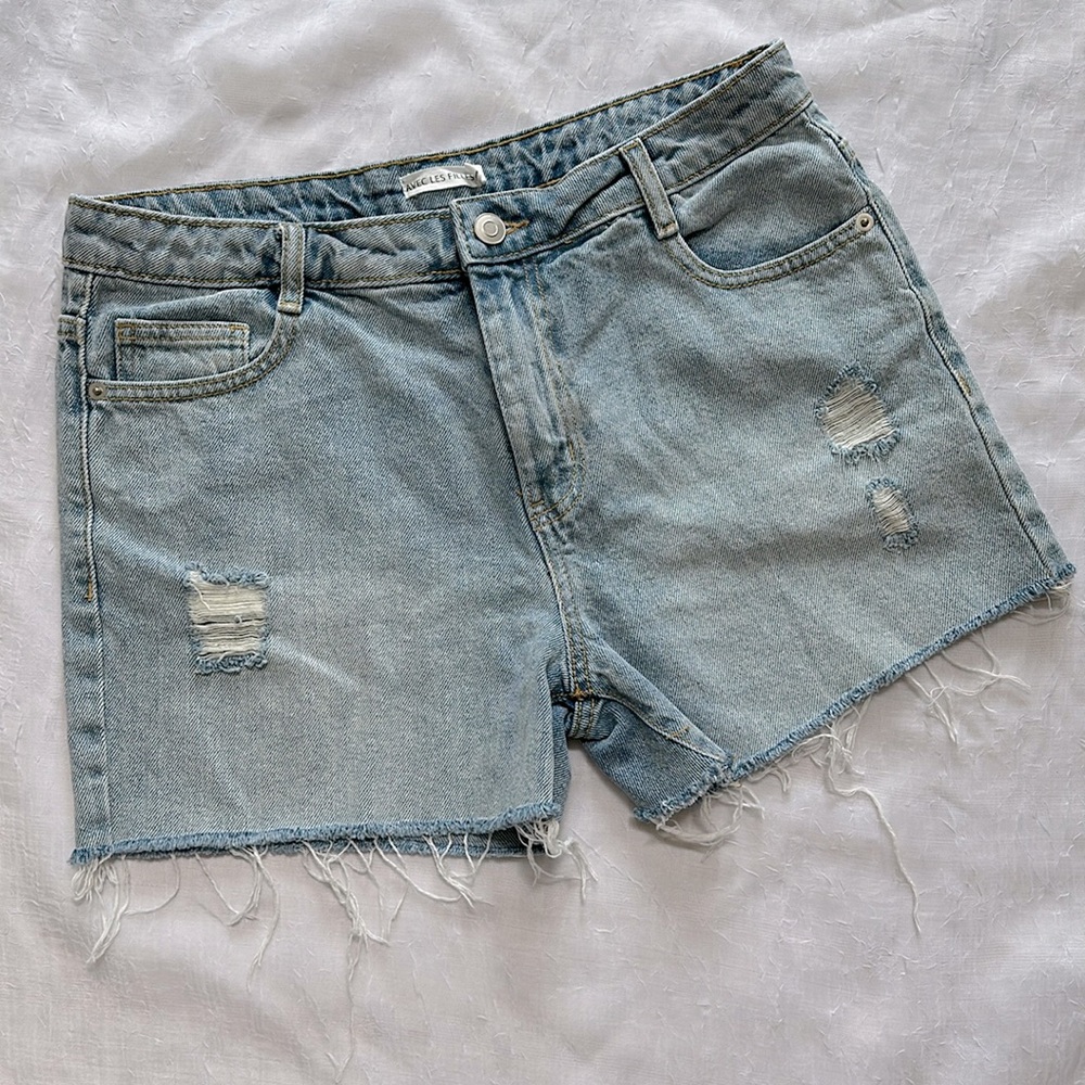 Avec Les Filles Shorts
